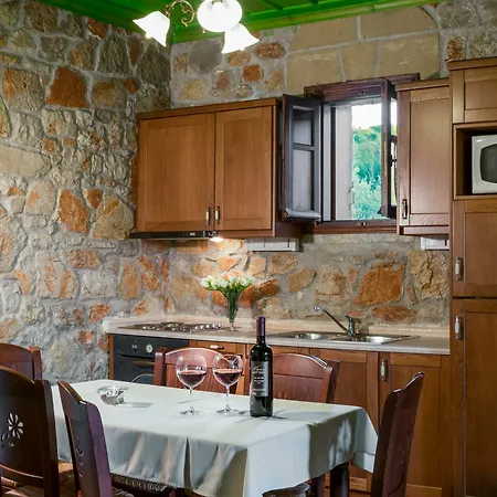 Klymeni Traditional Homes Nafplio