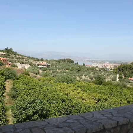 Klymeni Traditional Homes Apartment