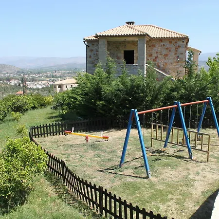 Klymeni Traditional Homes Apartment *