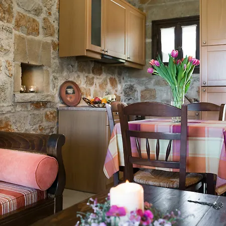 Klymeni Traditional Homes Apartment Nafplio